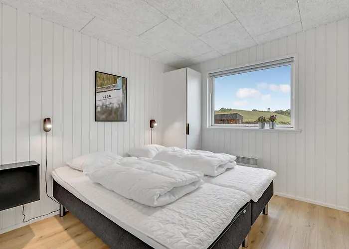 Pet Friendly In With Wifi Løgstrup